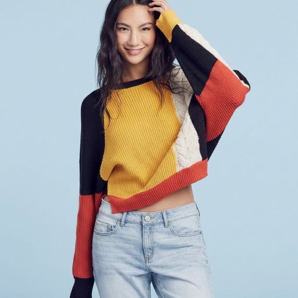 Sincerely Jules Colorblock Cable Knit Crop Sweater - Picture 2 of 7